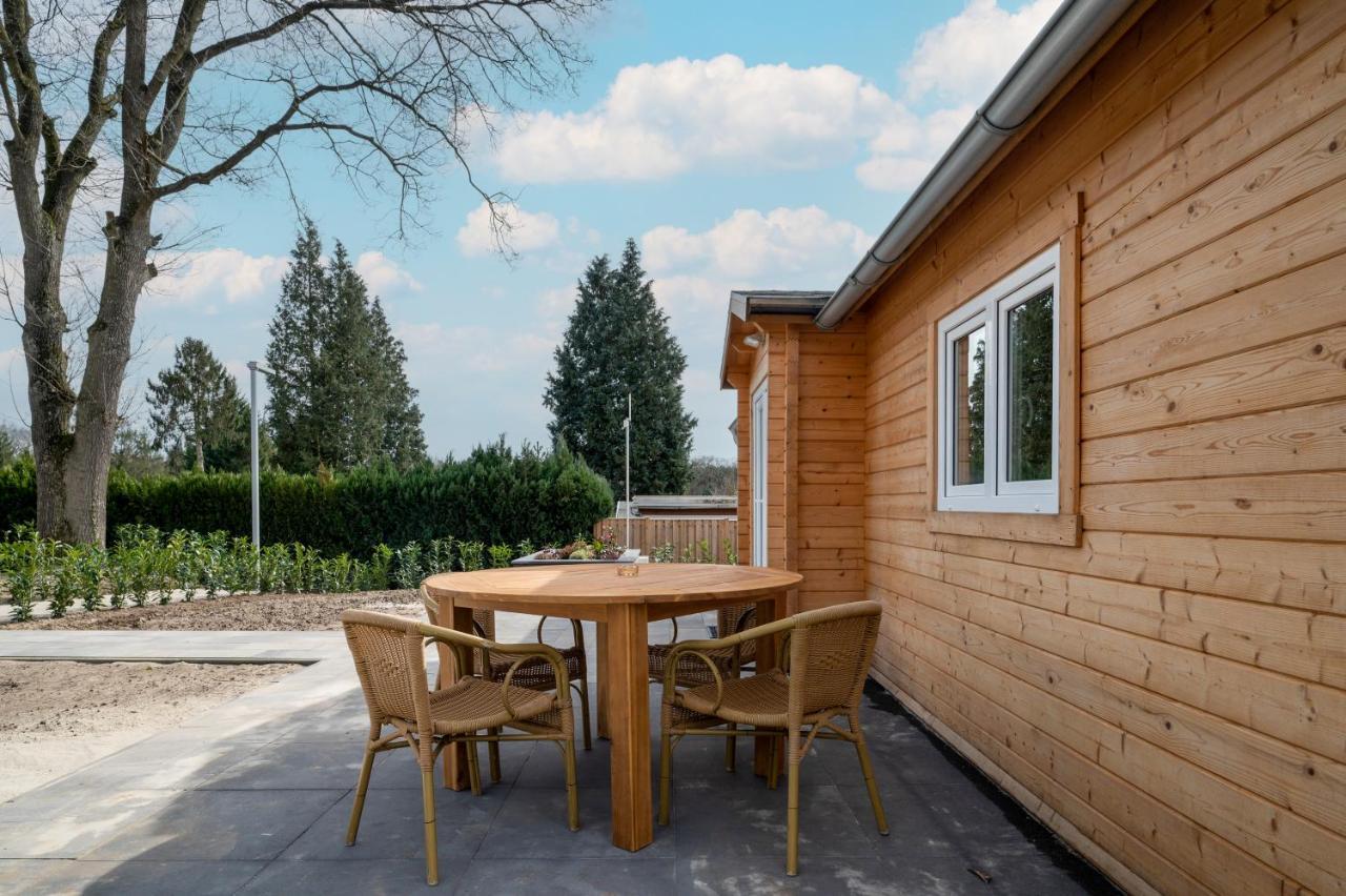 Recreatiepark Maas En Bos 호텔 벨러루이 외부 사진